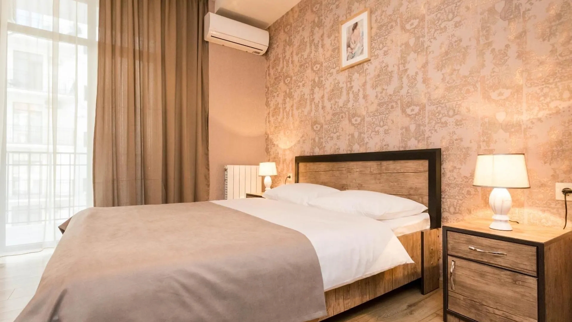 Tbilisi Central Apartment